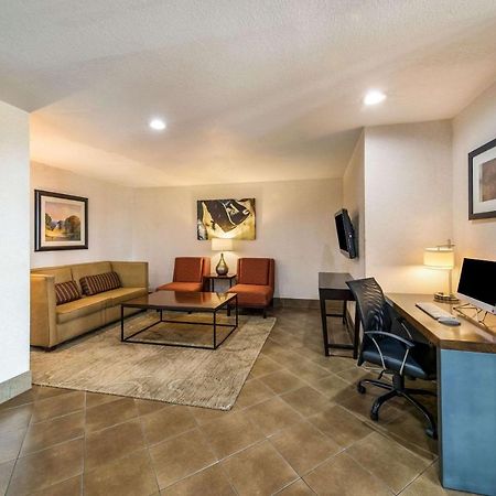 Quality Inn & Suites Garland - East Dallas Luaran gambar