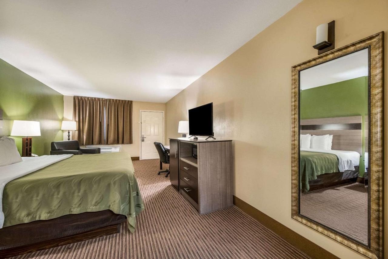 Quality Inn & Suites Garland - East Dallas Luaran gambar